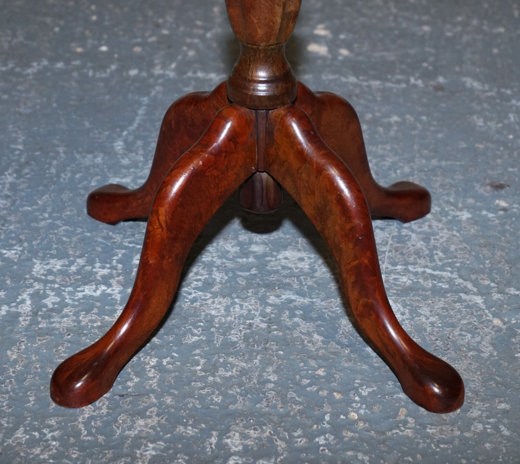 VINTAGE BURGUNDY LEATHER GOLD EMBOSSED SIDE END WINE LAMP OCCASIONAL TABLE