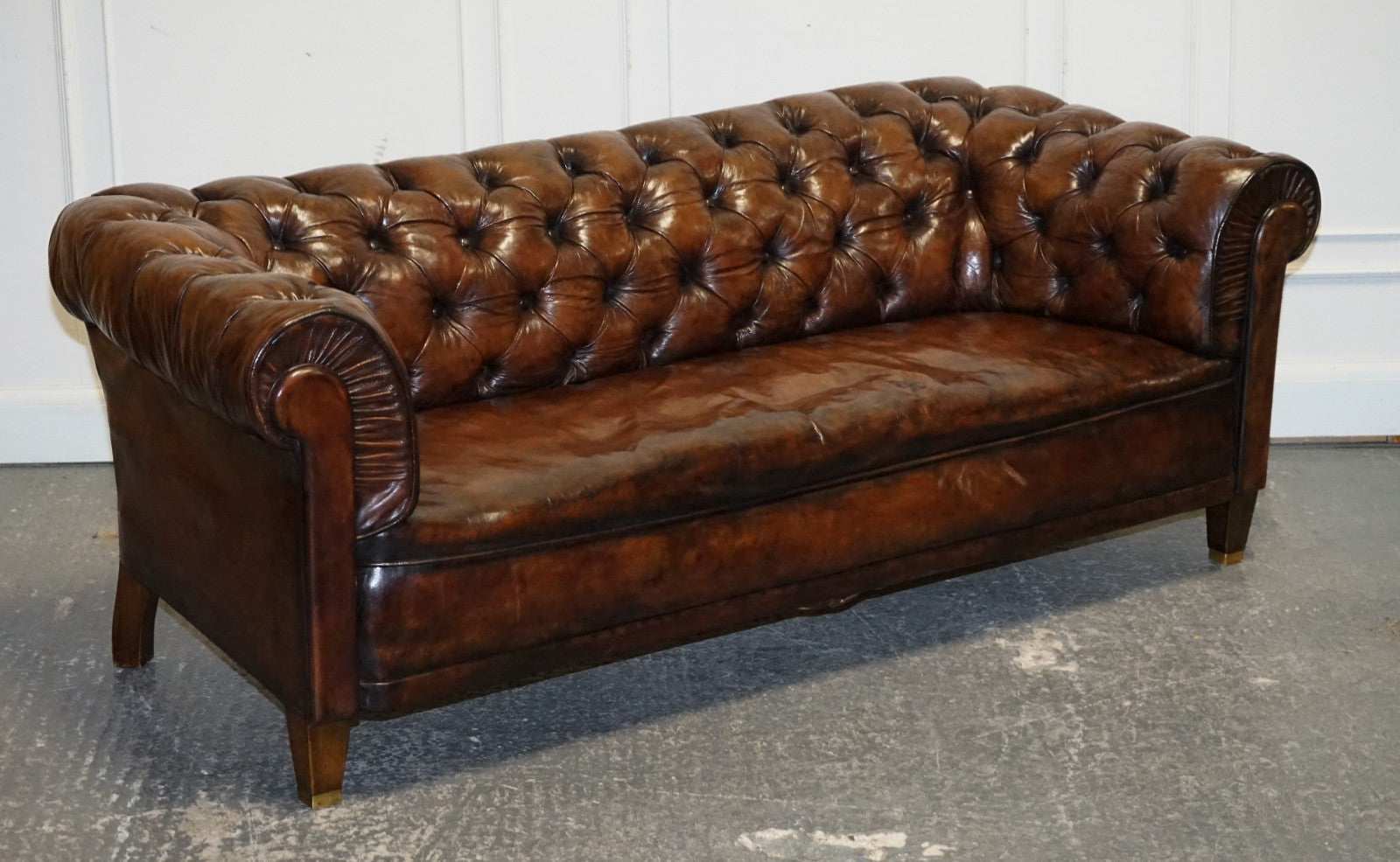 ANTIQUE SWEDISH CHESTERFIELD HAND DYED LEATHER FULLY COIL SPRUNG THREE SEAT SOFA