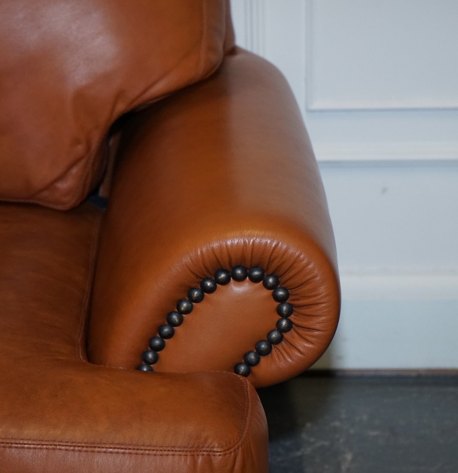VINTAGE TETRAD CORDOBA TWO SEATER TAN LEATHER SOFA RETAILED BY JOHN LEWIS