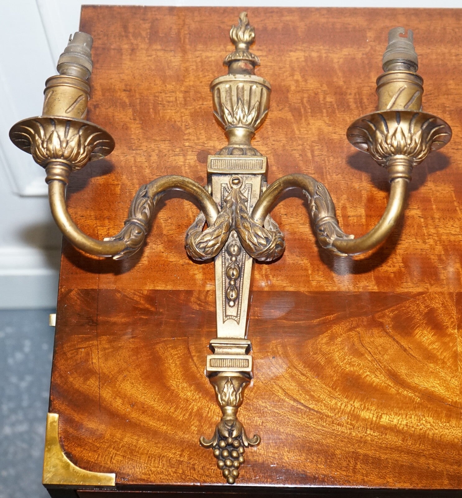 PAIR OF 19TH CENTURY FRENCH BRASS SCONCES TWO BRANCHES WALL LIGHTS