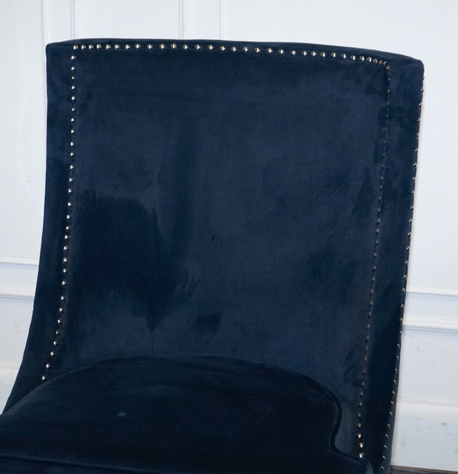 COTSWOLD LUXE EX SHOWROOM NAVY SLIPPER CHAIR WITH SILVER STUD DETAiL