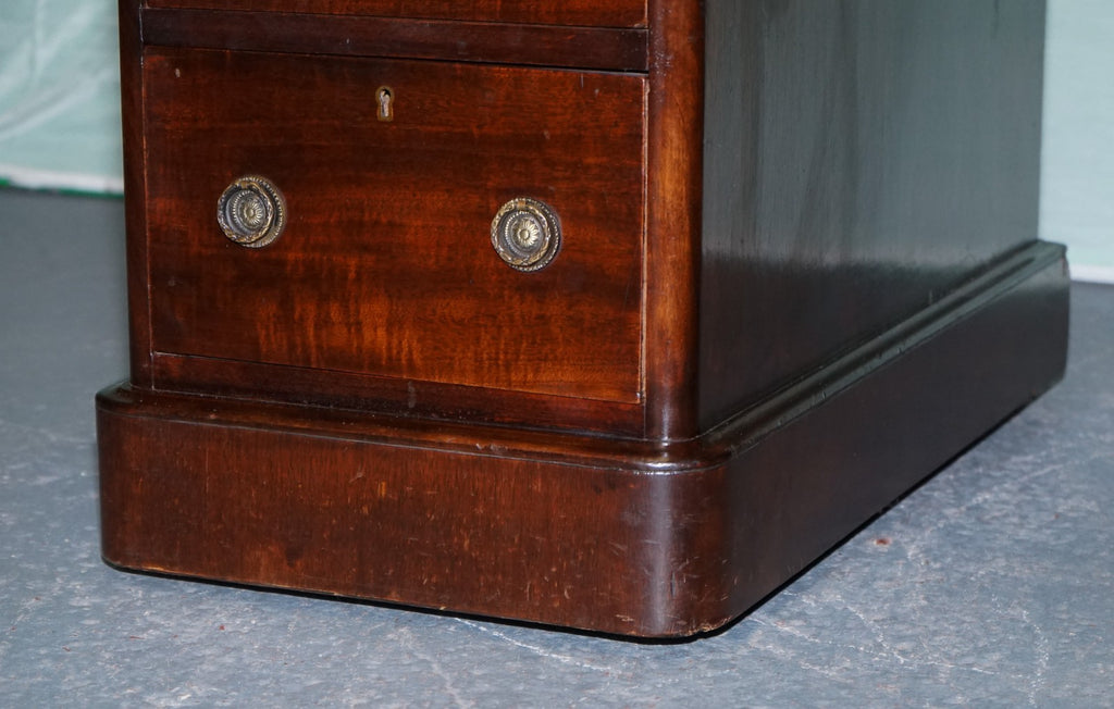 ANTIQUE VICTORiAN HARDWOOD PEDESTAL DESK WITH TOOLED LEATHER TOP