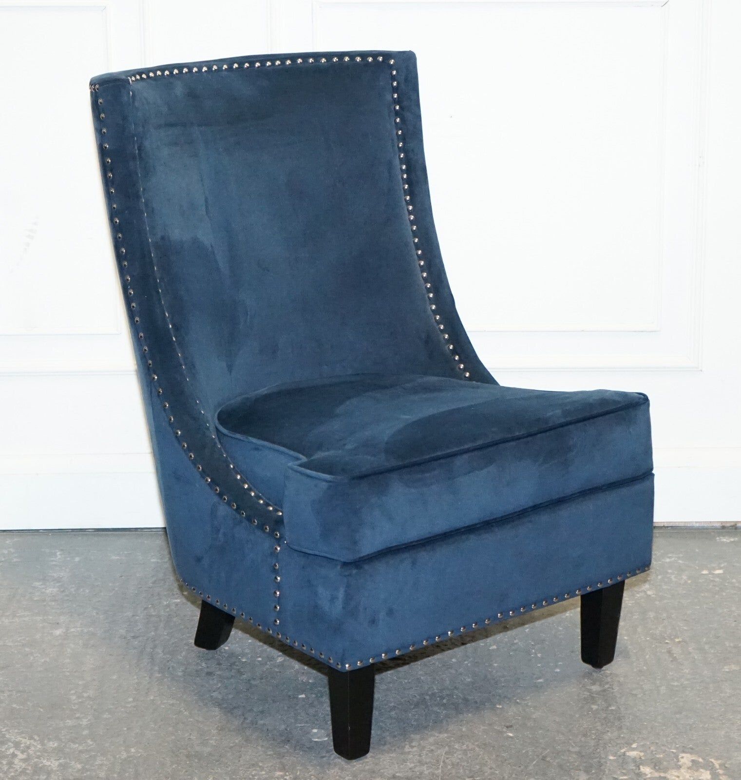 COTSWOLD LUXE EX SHOWROOM NAVY SLIPPER CHAIR WITH SILVER STUD DETAiL