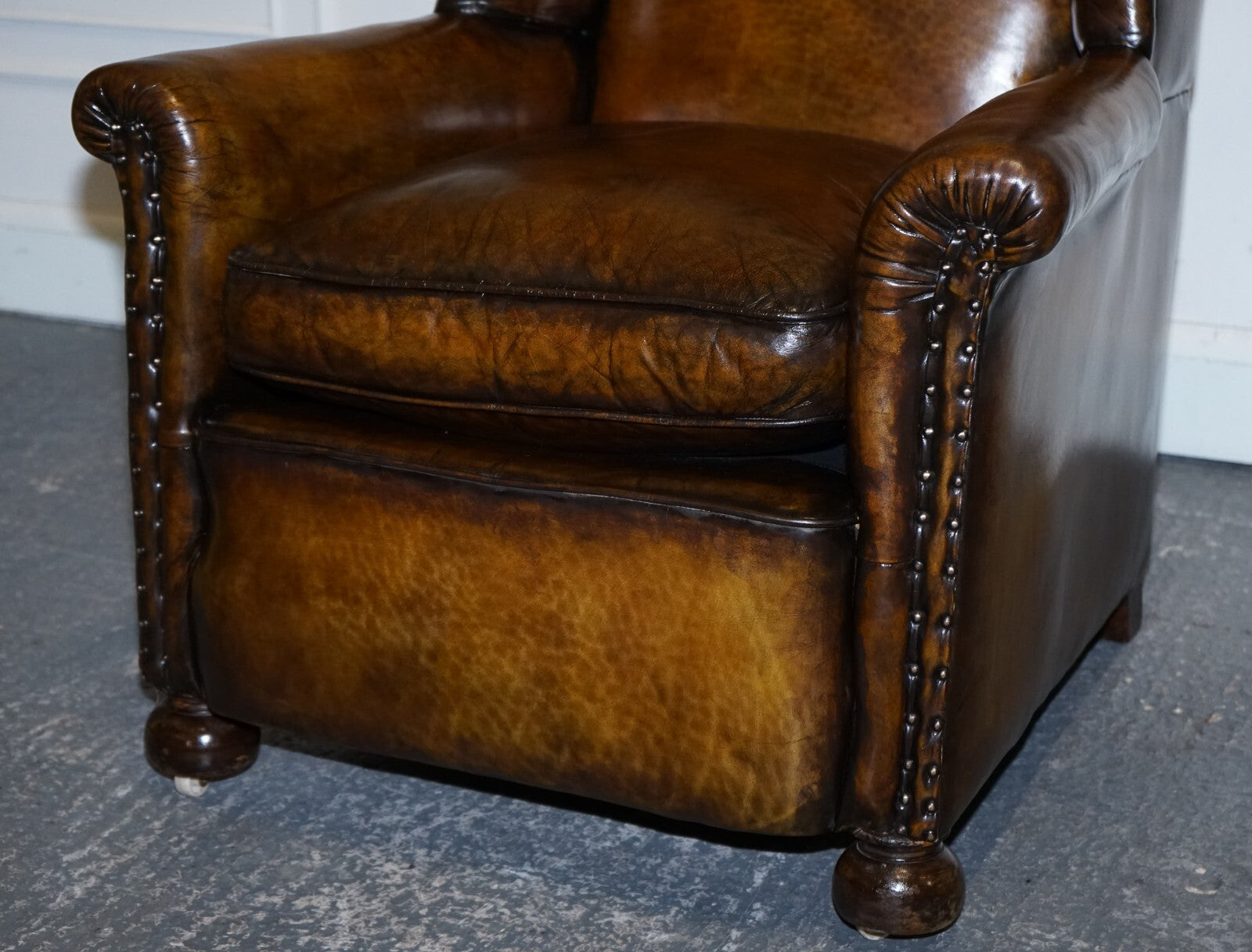 STUNNING EARLY VICTORIAN HAND DYED BROWN LEATHER READING LOUNGE ARMCHAIR