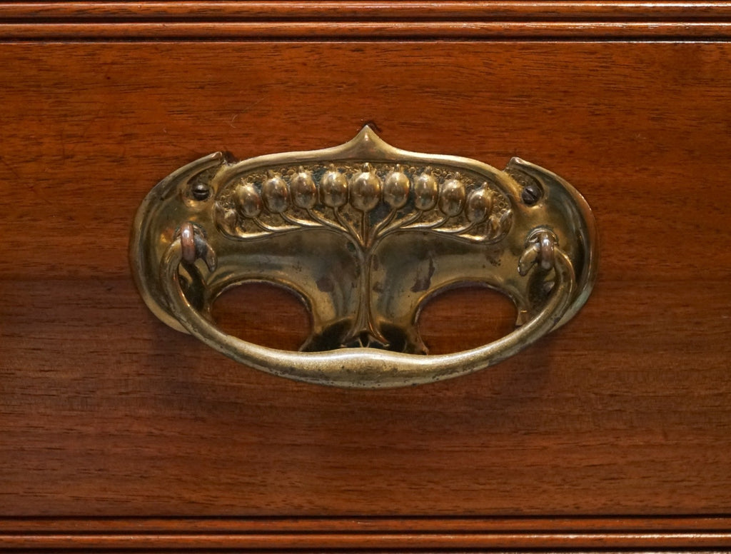 ANTIQUE 1904 ARTS & CRAFTS PERIOD CHEST OF DRAWERS MADE BY HARRIS LEBUS