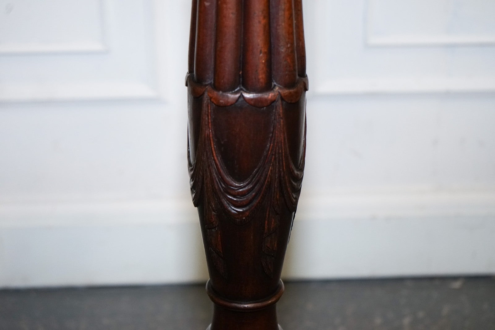 ANTIQUE 1920'S TRADITIONAL ENGLISH HARDWOOD  STANDARD FLOOR LAMP