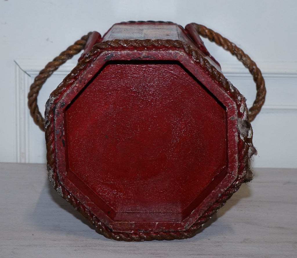 1876 NAVAL HAND PAINTED WOODEN POWDER CANON BIN H.M.S. ESSEX COAT OF ARMS