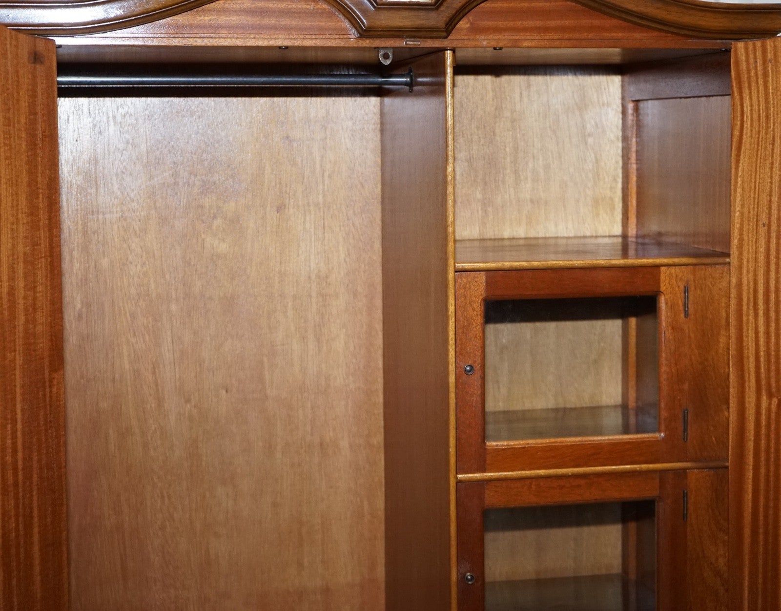 ART DECO 1920'S QUEEN ANNE ENGLiSH  BURR WALNUT TWO DOOR WARDROBE