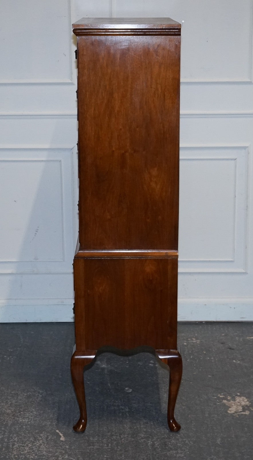 ANTIQUE GEORGIAN STYLE BURR WALNUT CHEST ON STAND WITH QUEEN ANNE LEGS