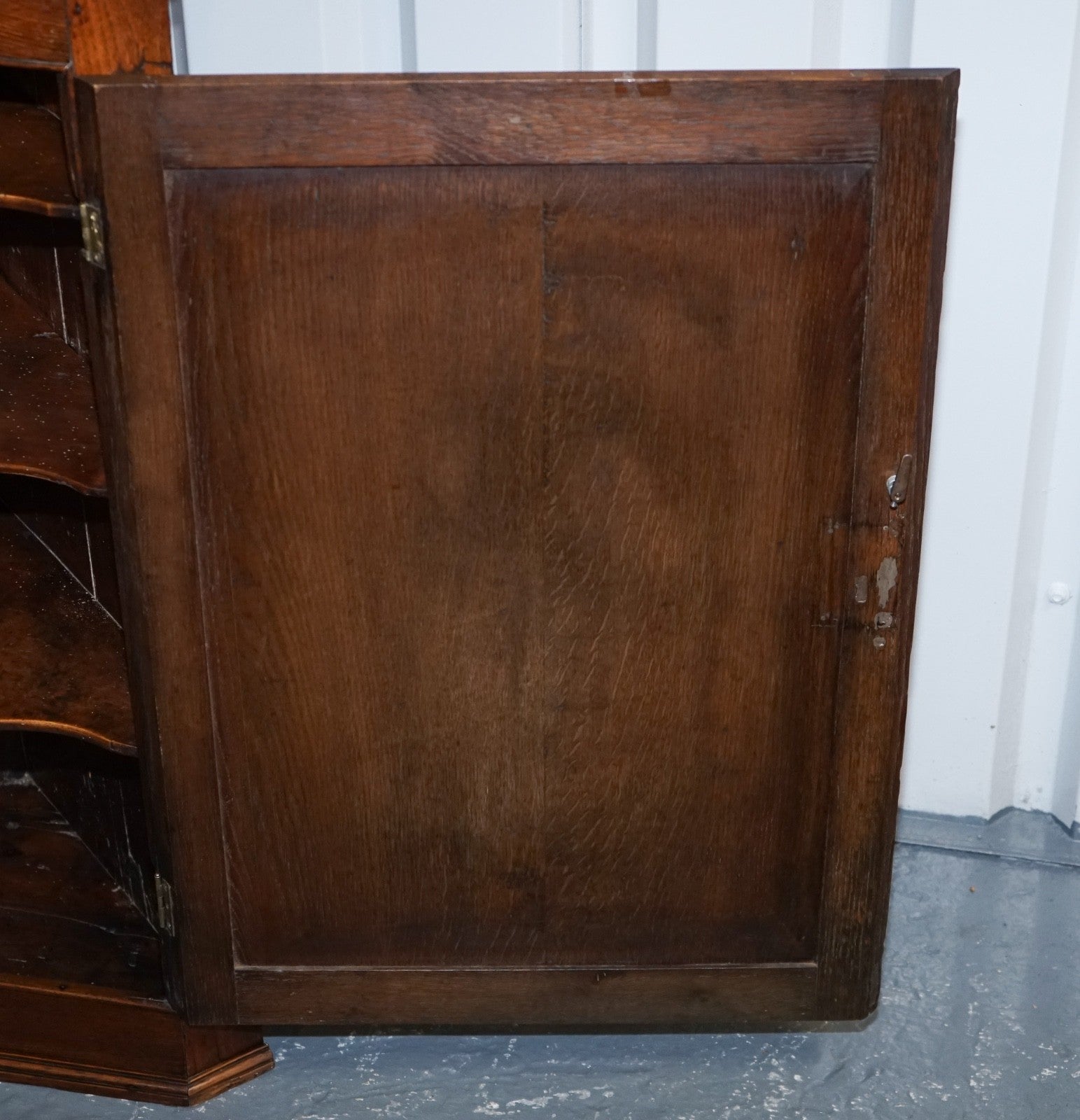 ANTIQUE ENGLISH OAK HANGING CORNER CUPBOARD CABINET
