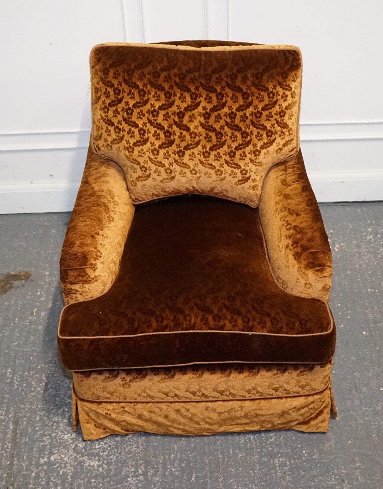 VINTAGE PAIR CUSTOM MADE BROWN GOLD VELVET CONNAUGHT ARMCHAIRS BY DUDGEON LONDON
