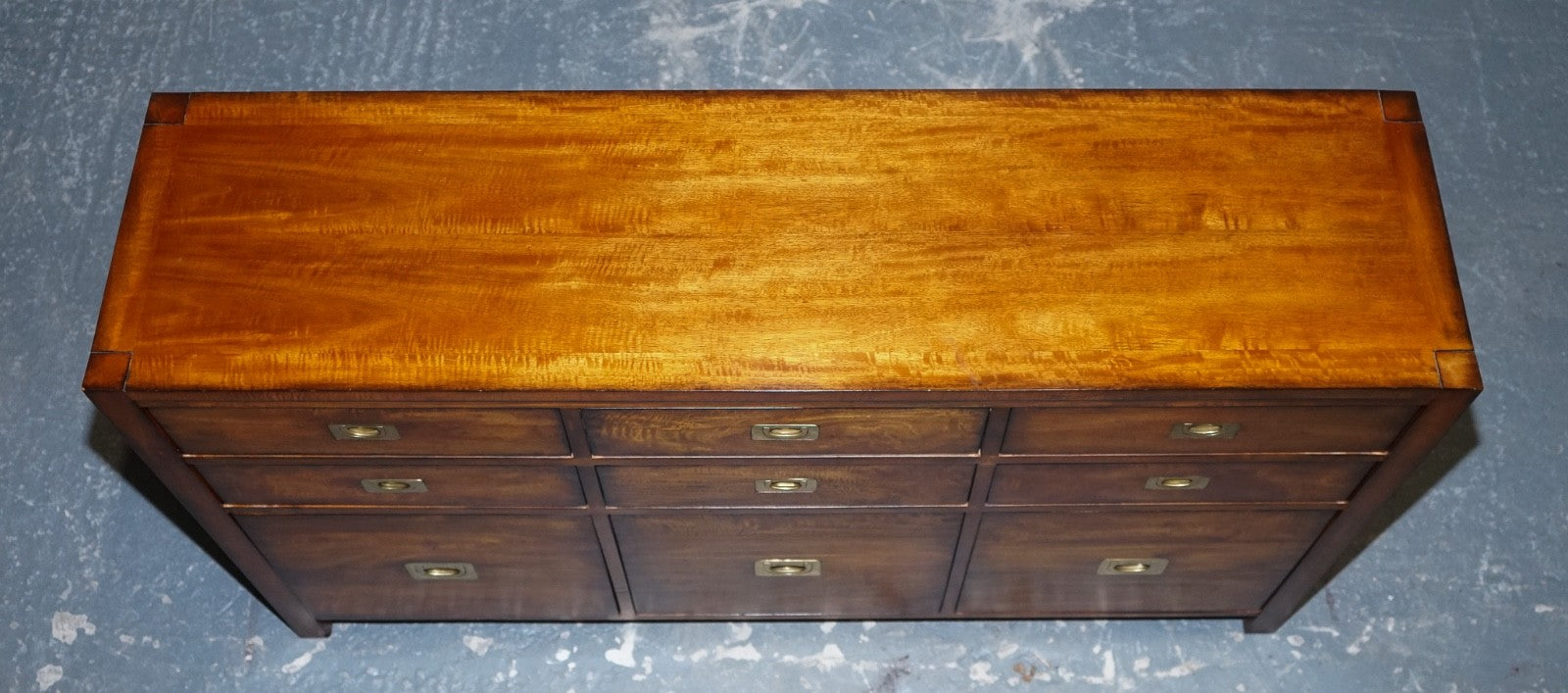 VINTAGE HARDWOOD & BRASS MILITARY CAMPAIGN STYLE BANK OF DRAWERS SIDEBOARD