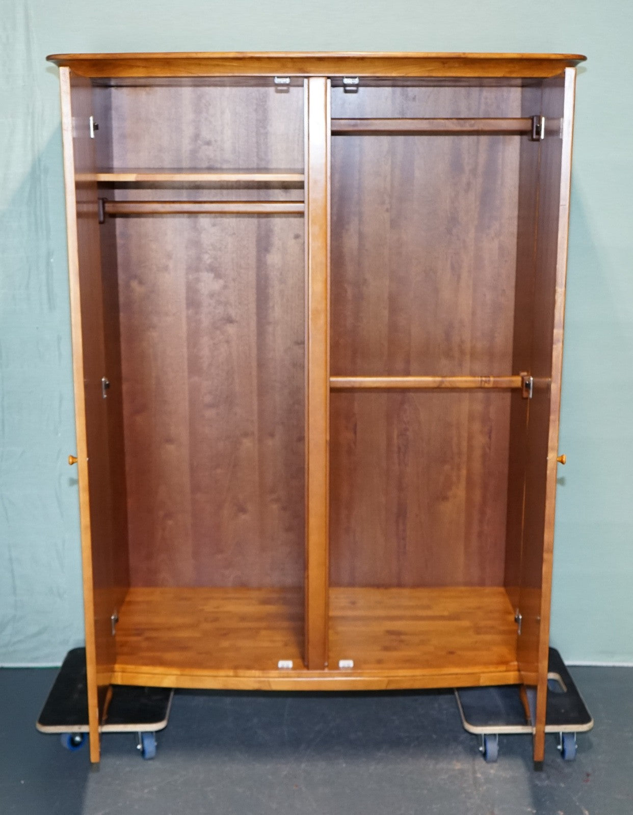 FRENCH STYLE WILLIS & GAMBIER ROCHELLE COLLECTION DOUBLE WARDROBE (1/2)