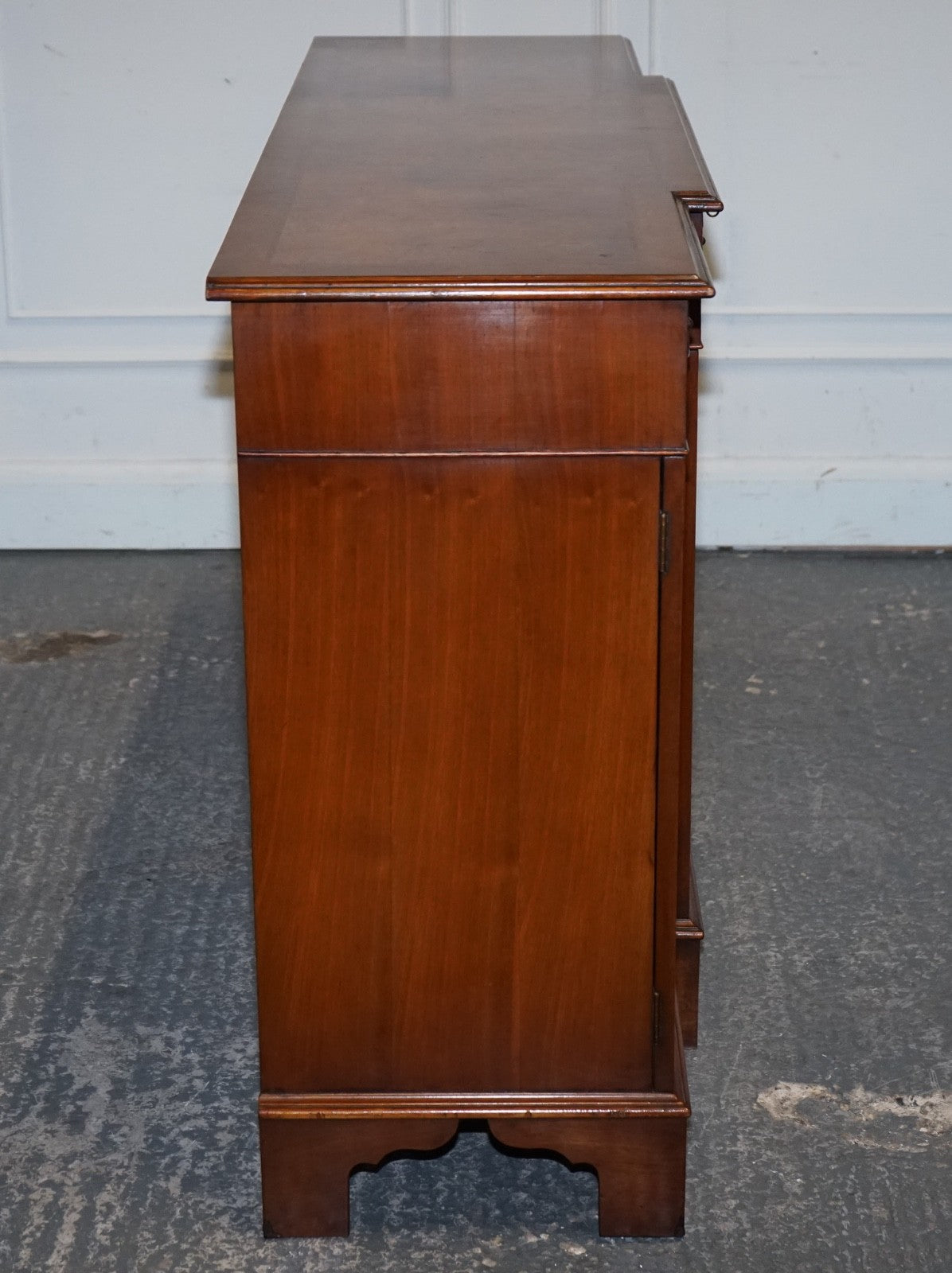 VINTAGE BURR WALNUT SIDEBOARD MADE BY JAN SMITH BRIGHTON