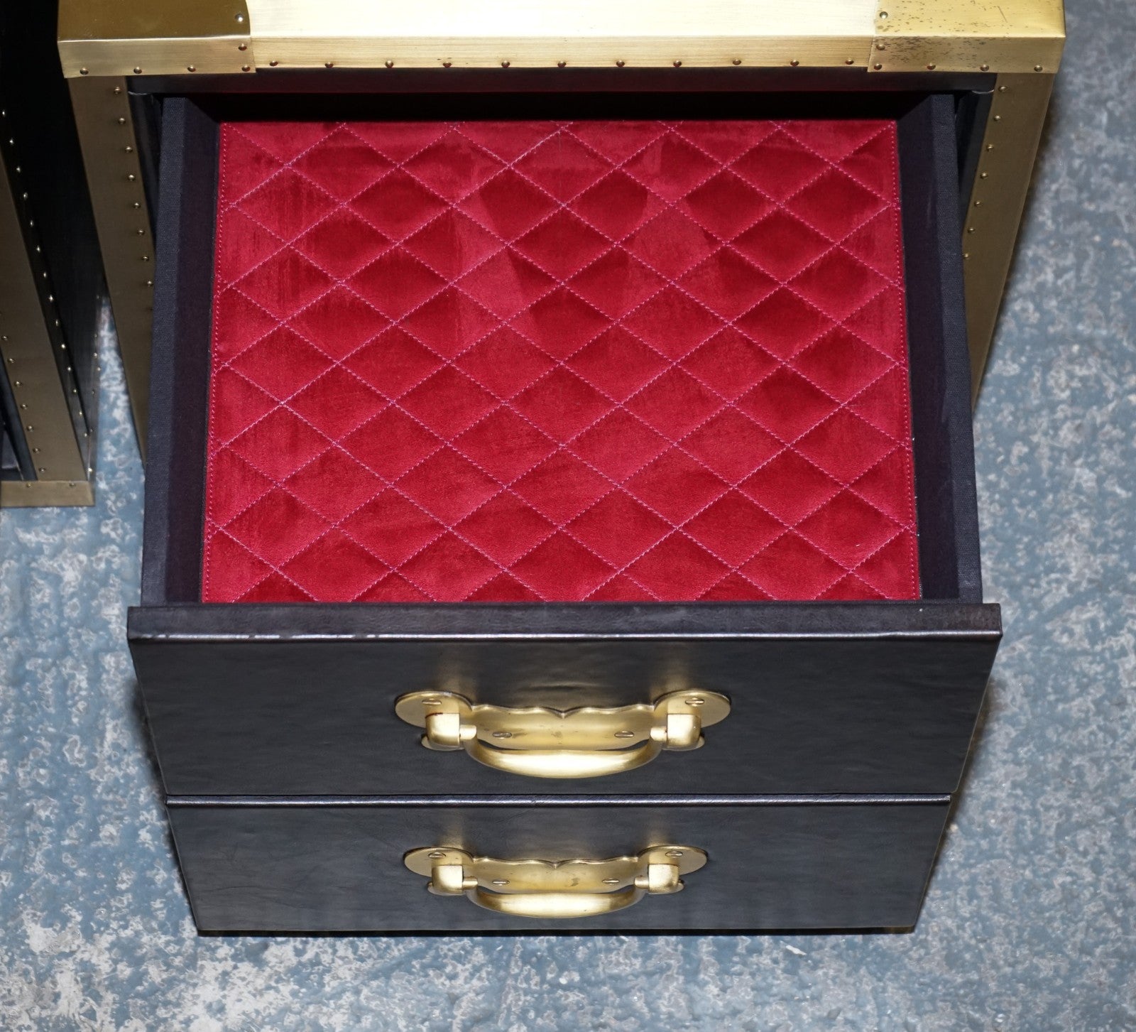 TIMOTHY OULTON CUMBERLAND COLLECTION PAIR BEDSIDE NIGHTSTANDS RED VELVET LINING