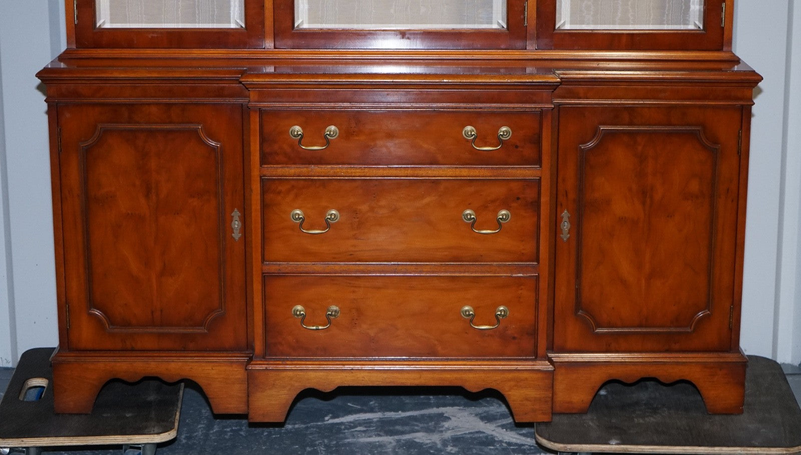 VINTAGE YEW WOOD DISPLAY CABINET MADE BY BRADLEY ENGLAND