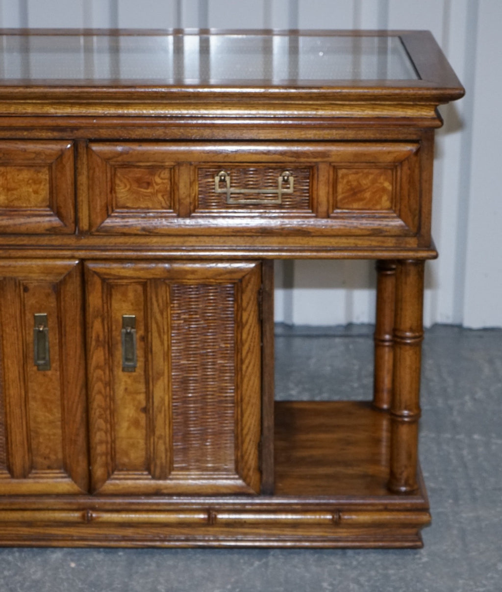 VINTAGE AMERICAN FAUX BAMBOO STYLE CONSOLE TABLE SMALL SIDEBOARD BY BURLINGTON