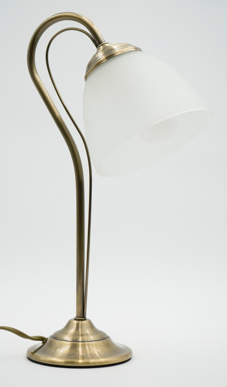 VINTAGE BRASS TABLE OR DESK LAMP WITH LIGHT SWITCH