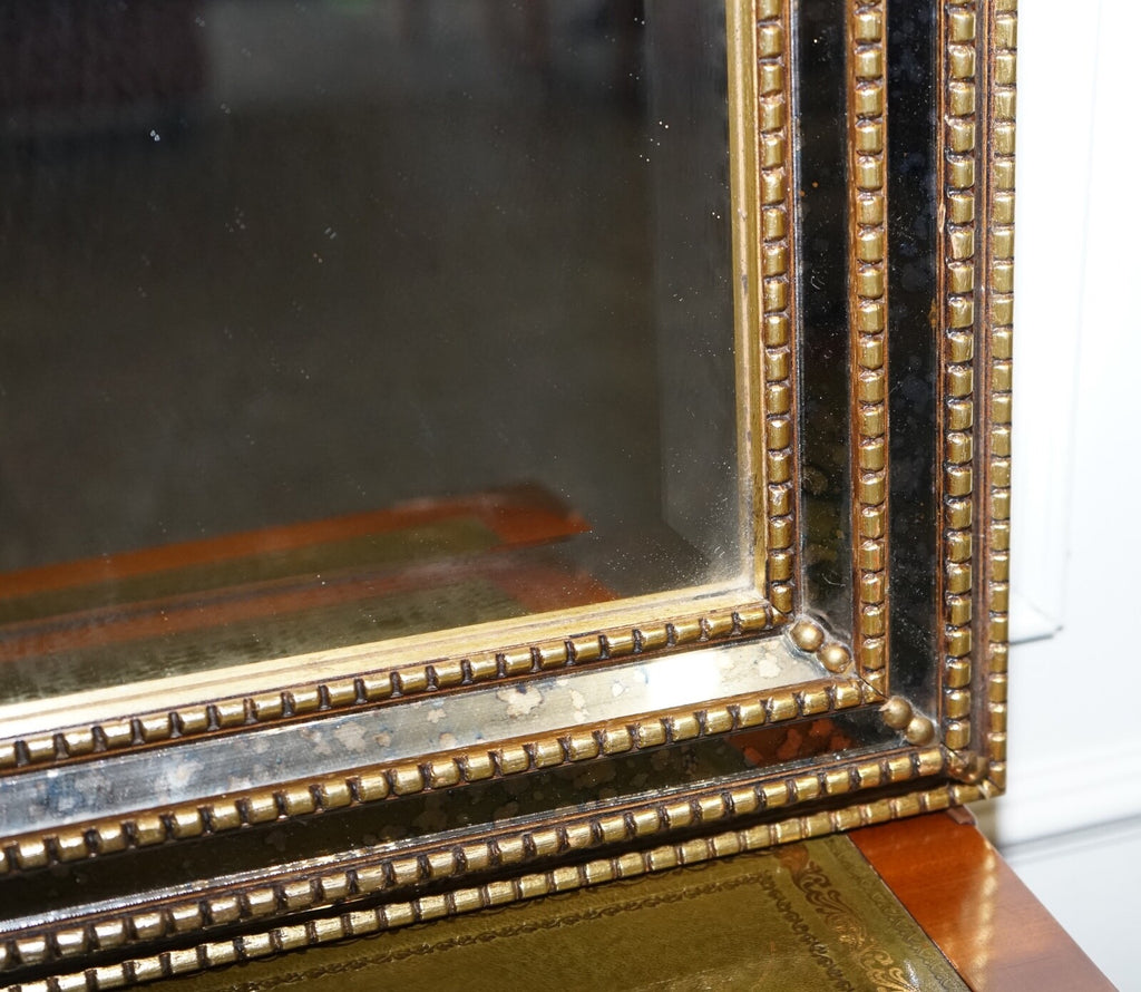 LOVELY BEVELLED TRIPLE GOLD BEAD DECORATION FOXING EFFECT