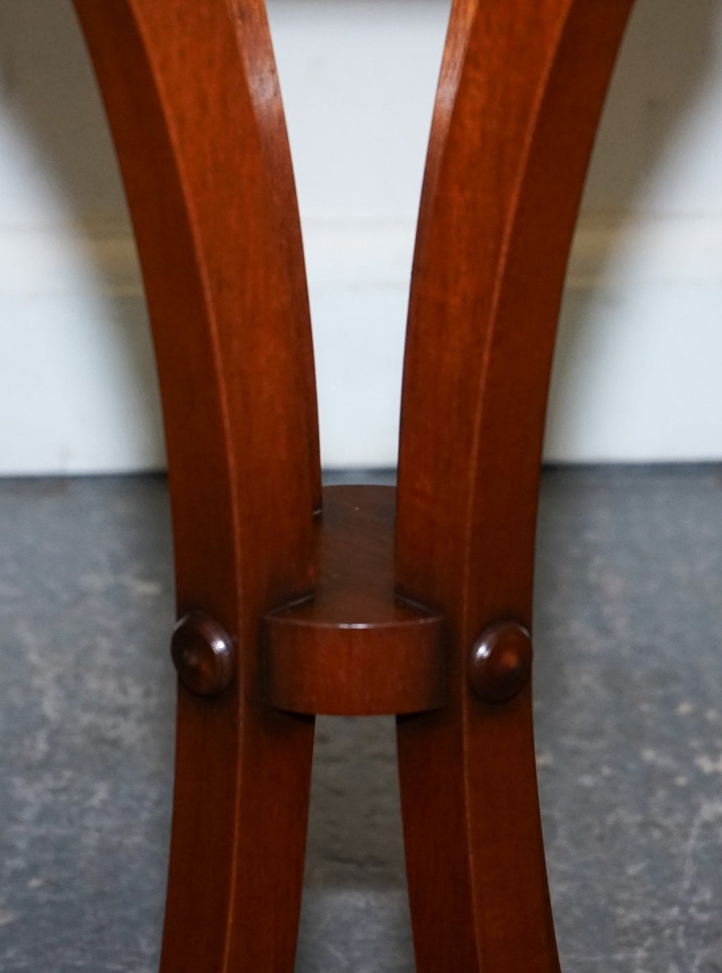 FINE VINTAGE ART DECO STYLE OCTAGONAL SIDE END WINE TABLE