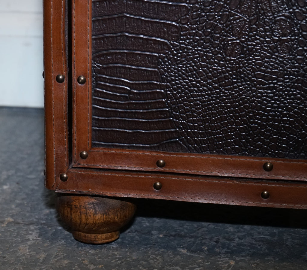 VINTAGE FAUX CROCODILE BROWN LEATHER SUITECASE TRUNK CUPBOARD LEATHER HANDLE