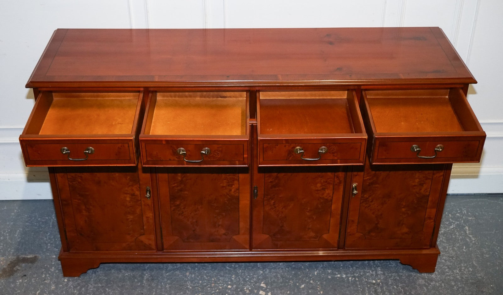 VINTAGE BURR YEW WOOD SIDEBOARD WITH FOUR CUPBOARDS & DRAWERS