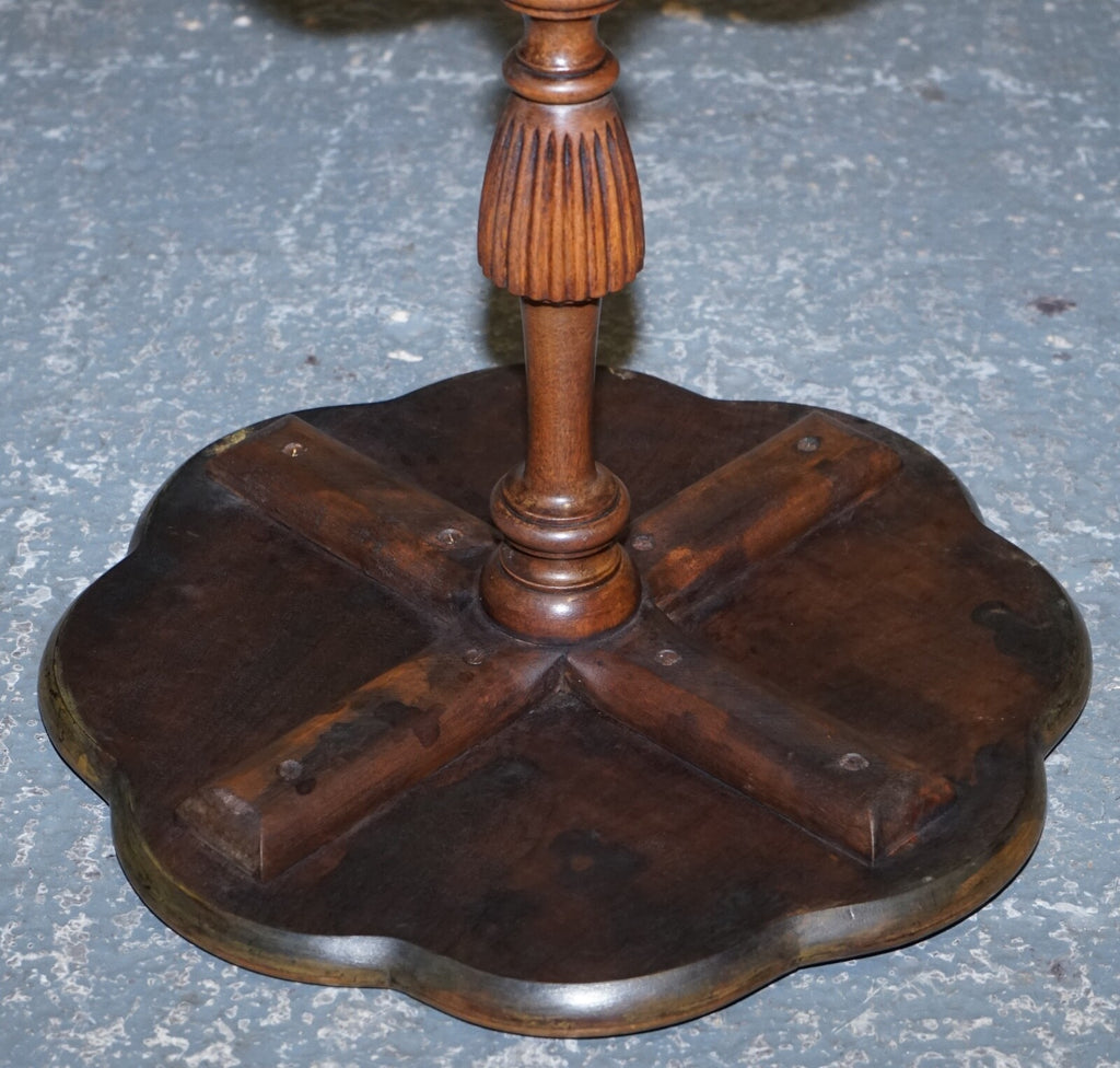 ANTIQUE WALNUT PIE CRUST WINE LAMP END SIDE OCCASIONAL TABLE WITH LOTS OF PATINA