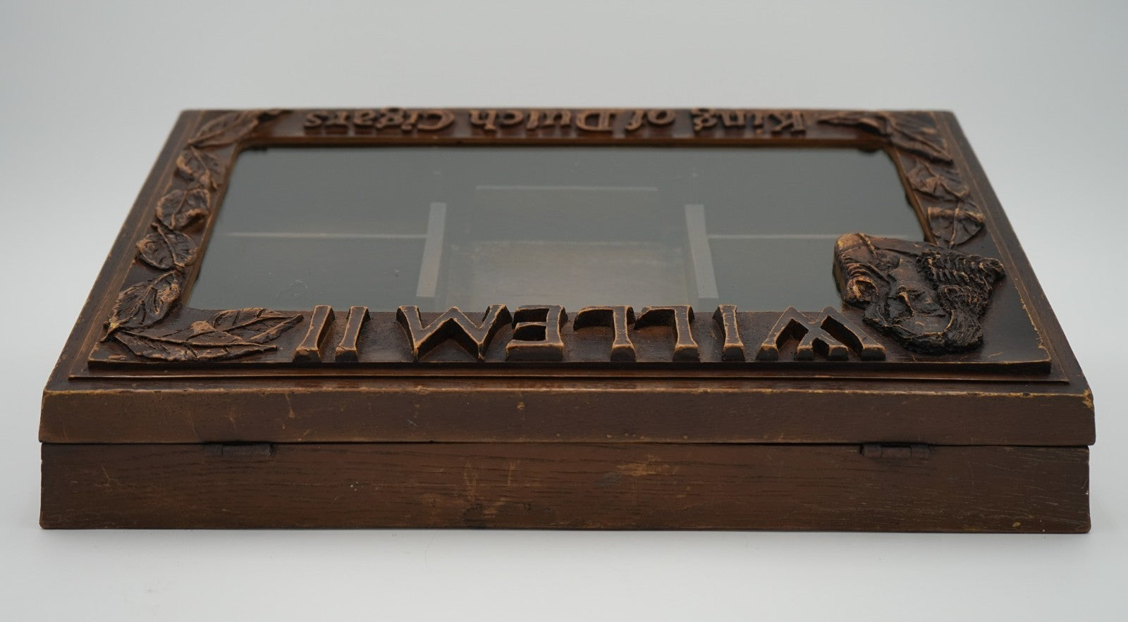 ANTIQUE ANGLO DUTCH CIGAR CO. WILLEM II OAK GLAZED SHOP COUNTER DISPLAY CABINET