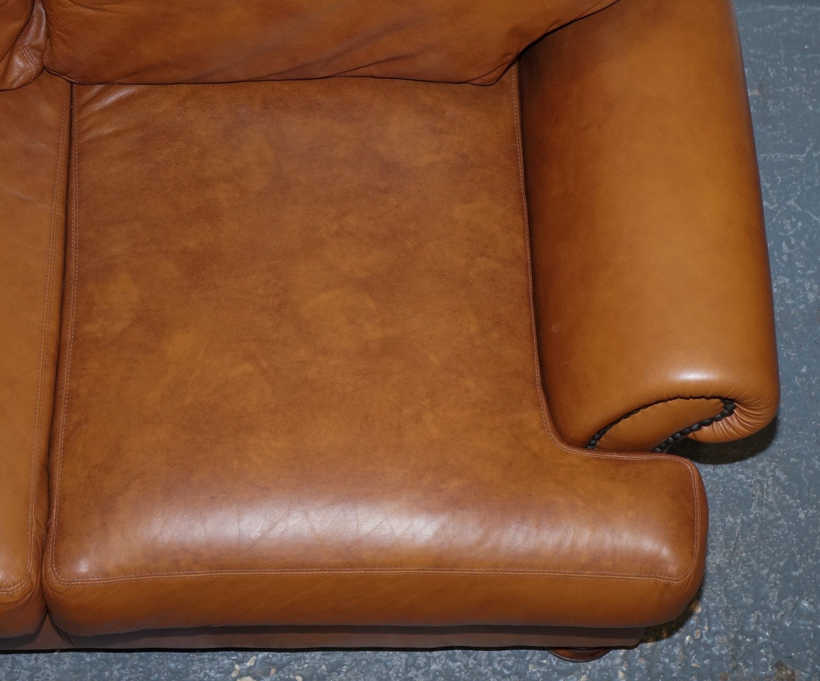 VINTAGE TETRAD CORDOBA TWO SEATER TAN LEATHER SOFA RETAILED BY JOHN LEWIS