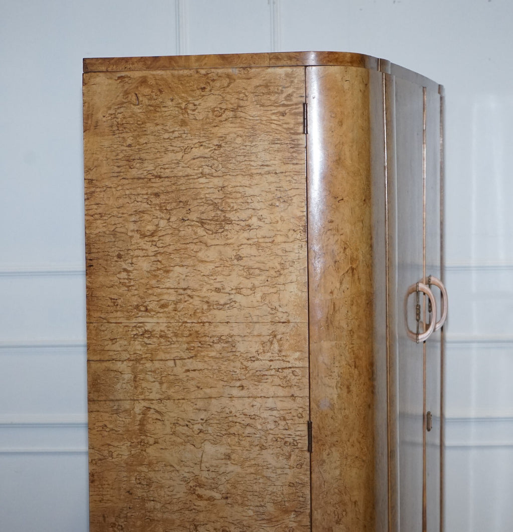 BEAUTIFUL ART DECO BLONDE WALNUT DOUBLE DOOR WARDROBE ARMOiRE