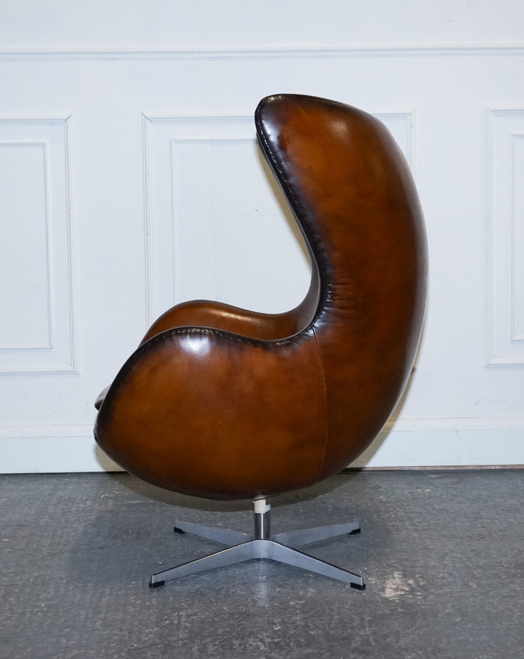FRITZ HANSEN STYLE VINTAGE HAND DYED WHISKEY BROWN EGG CHAIR