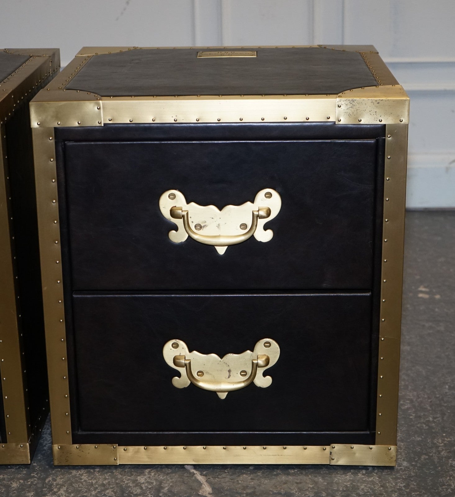 TIMOTHY OULTON CUMBERLAND COLLECTION PAIR BEDSIDE NIGHTSTANDS RED VELVET LINING