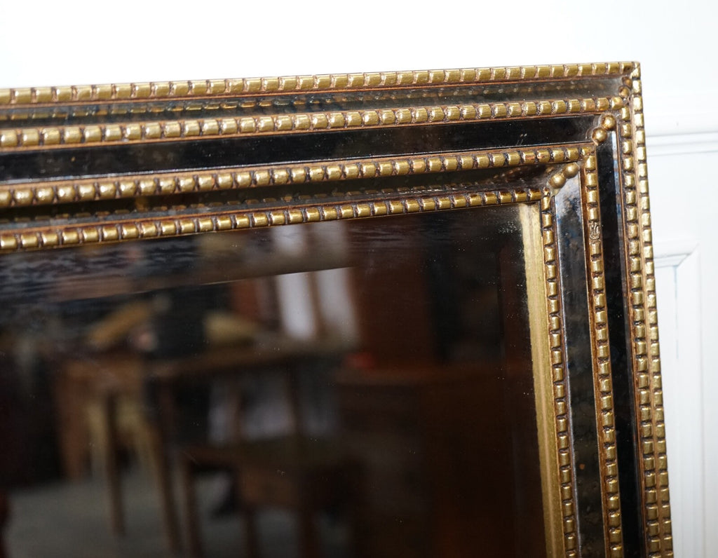 LOVELY BEVELLED TRIPLE GOLD BEAD DECORATION FOXING EFFECT