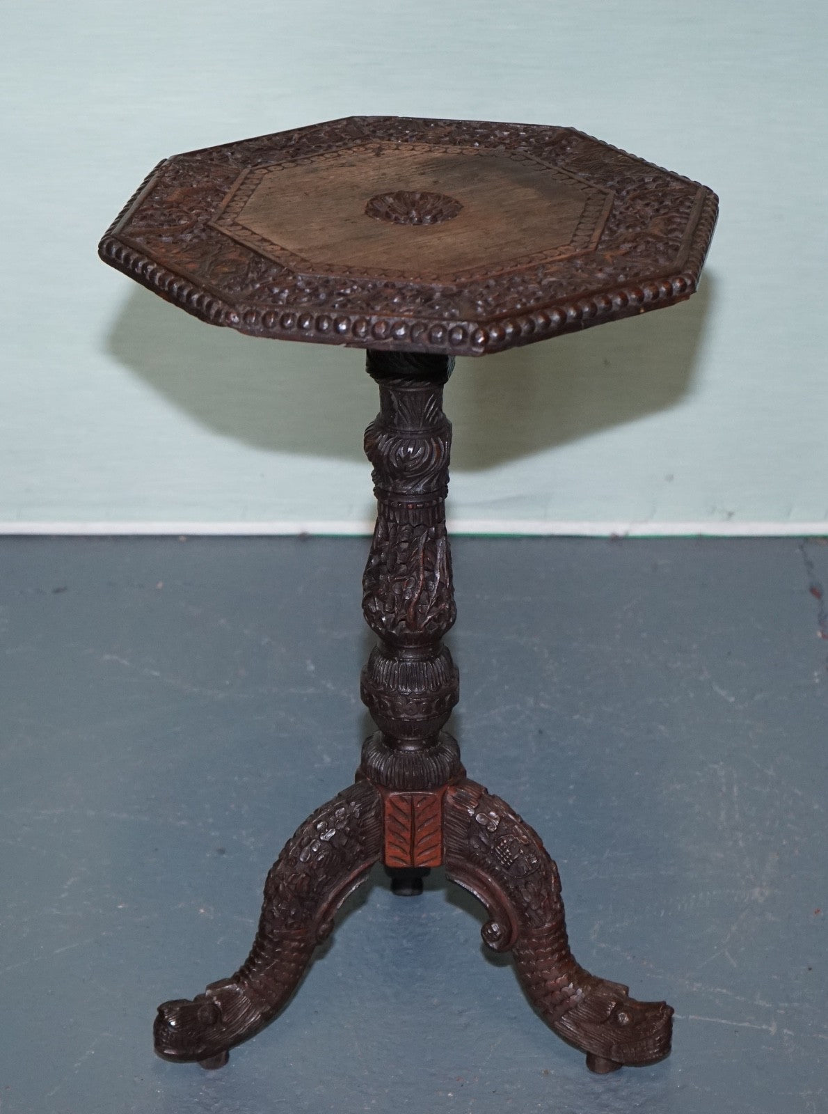 1890s ANGLO INDIAN HAND CARVED OCTAGONAL TABLE CHINESE MYTHICAL DRAGON BASE