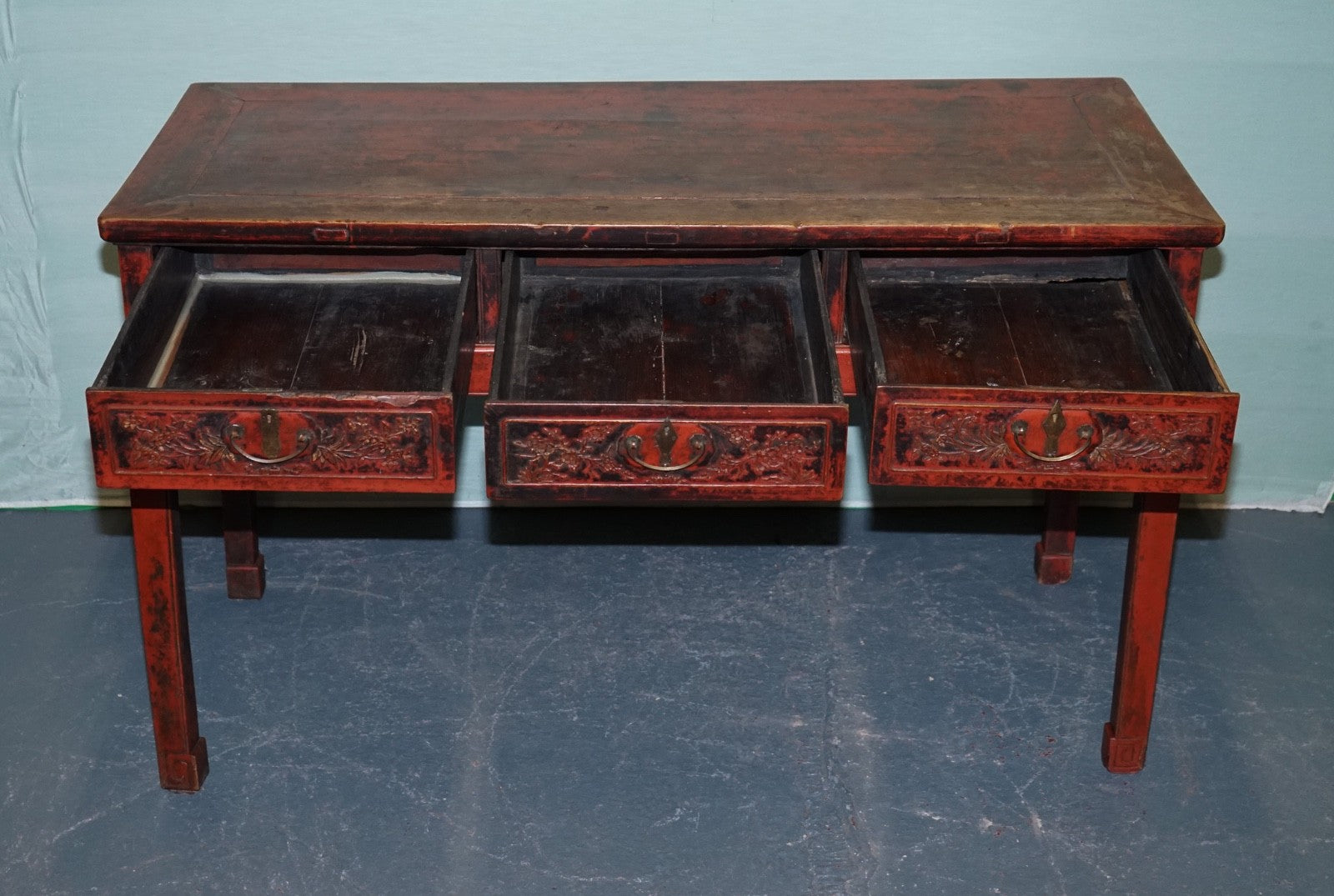 1800 ANTIQUE QING DYNASTY LACQUERED ORIENTAL CHINESE CONSOLE TABLE CARVED FLORAL