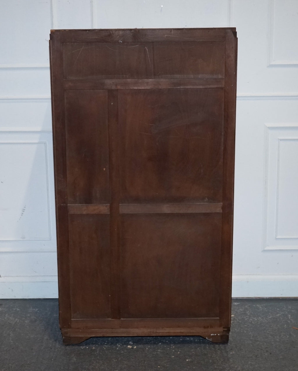 ANTIQUE CIRCA 1930'S ENGLISH BURR WALNUT ART DECO TWO DOOR WARDROBE WITH SHELVES