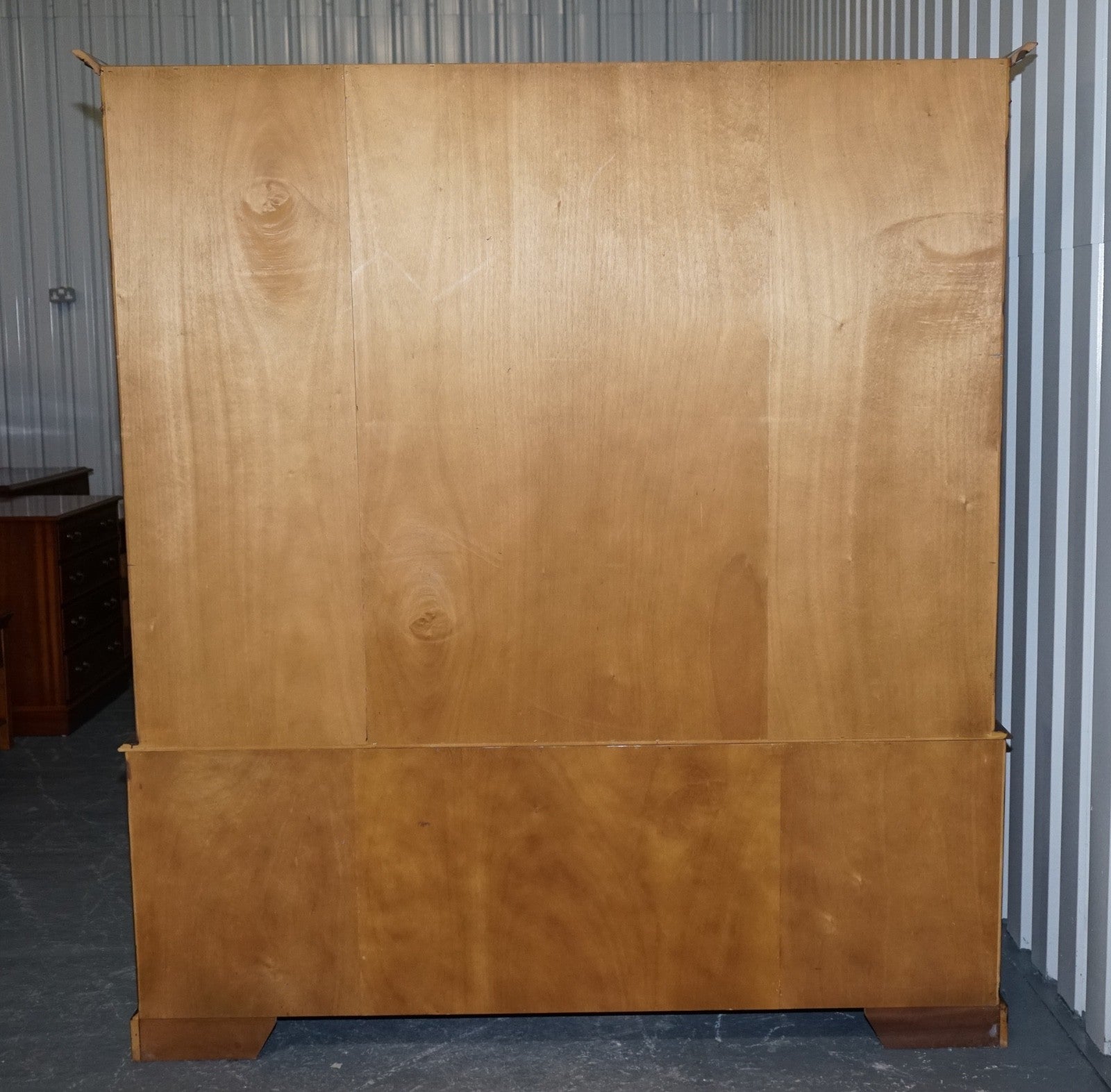 REGENCY STYLE BREAKFRONT OPEN BOOKCASE DISPLAY CABINET SHELVES & CUPBOARDS