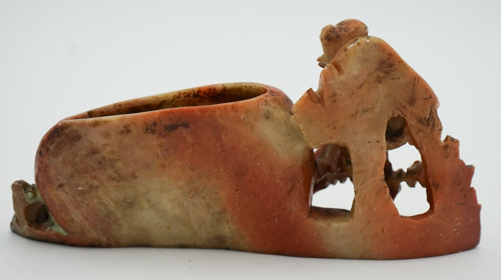 EARLY 20TH CENTRY CHINESE HAND CARVED SOAPSTONE DECORATIVE POT