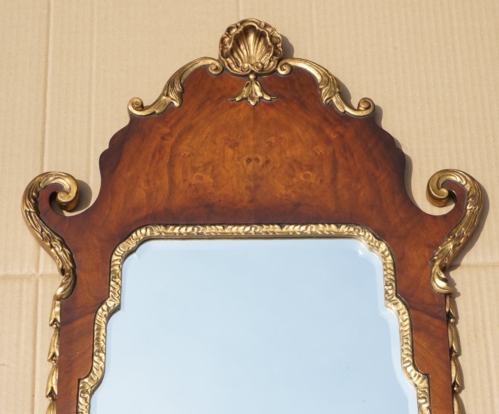ANTIQUE WALNUT GEORGIAN STYLE HAND CARVED AND PARCEL GILDED WALL MIRROR