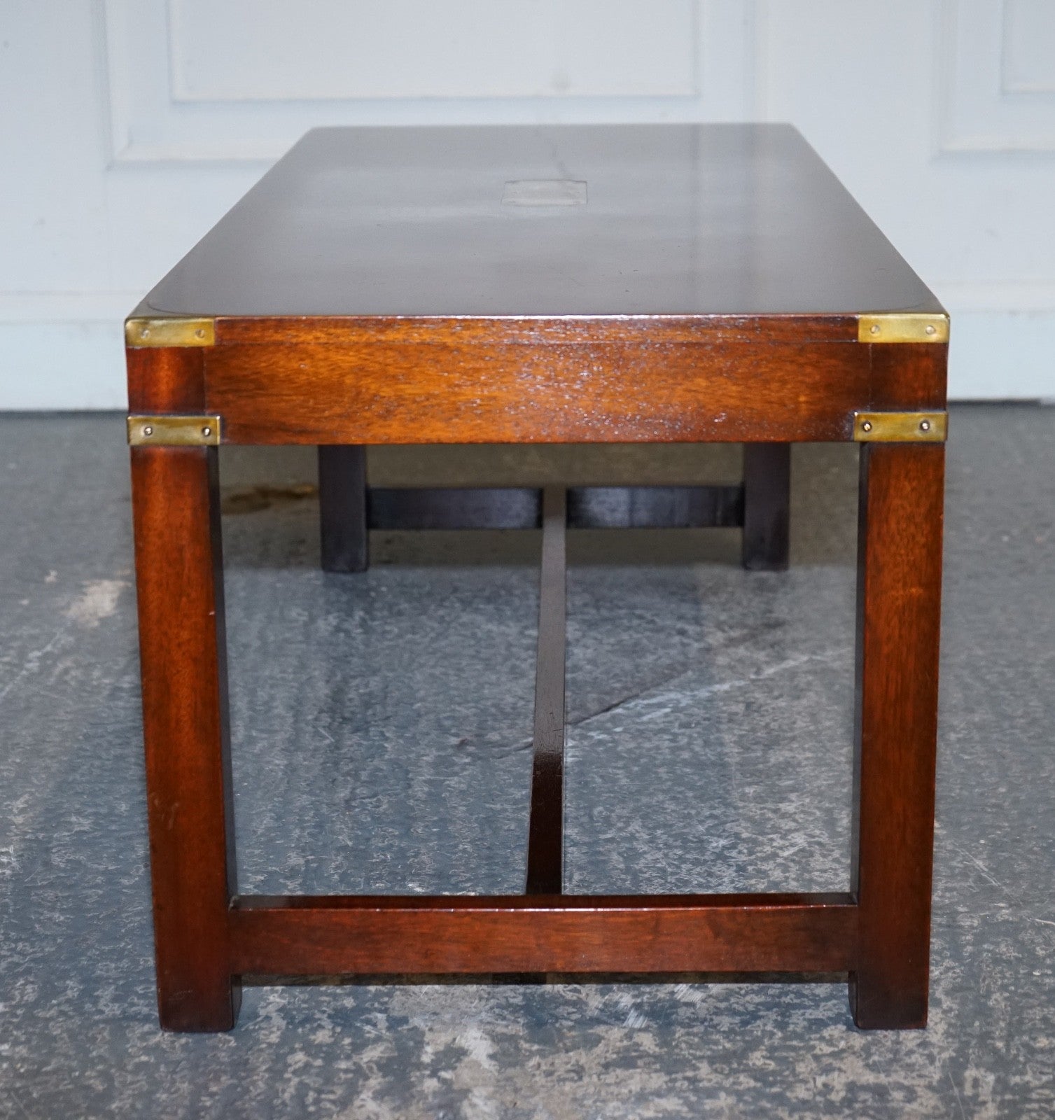 RESTORED VINTAGE HARRODS REH KENNEDY MILiTARY CAMPAIGN COFFEE TABLE