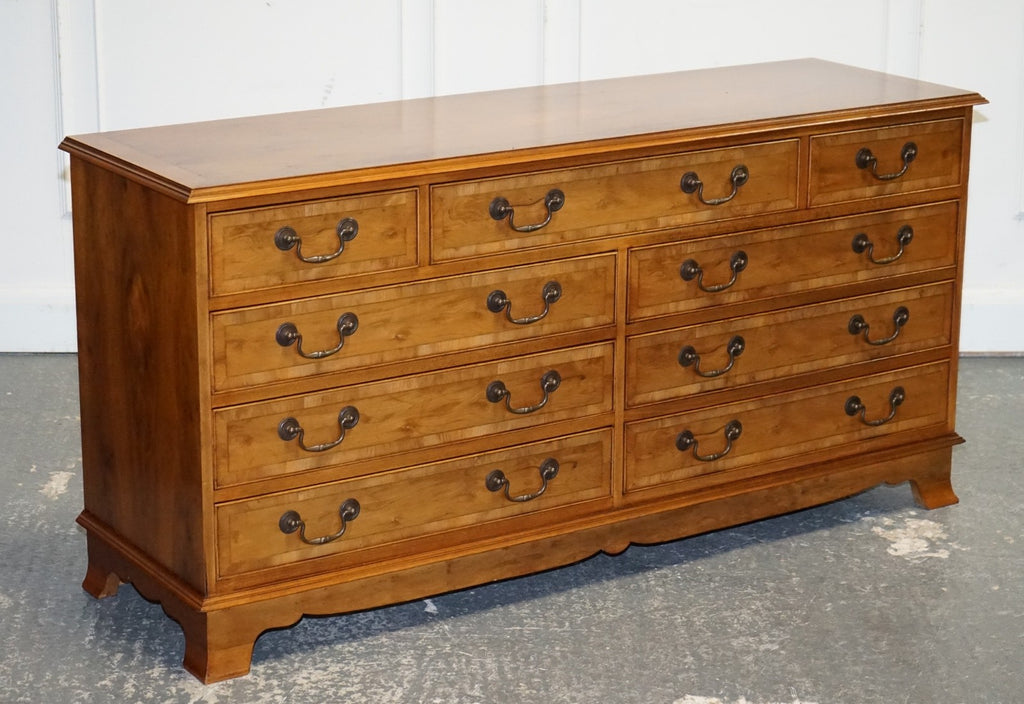 STUNNING GEORGIAN STYLE  WALNUT SIDEBOARD BANK OF DRAWERS