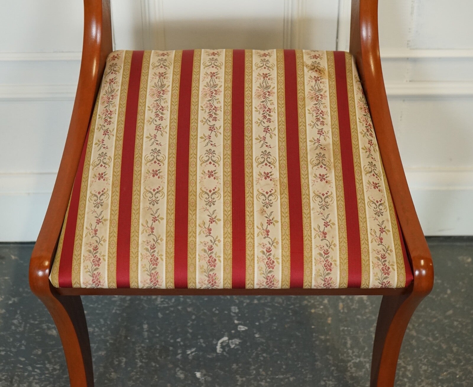 VINTAGE SET OF 8 YEW WOOD DINING CHAIRS J1