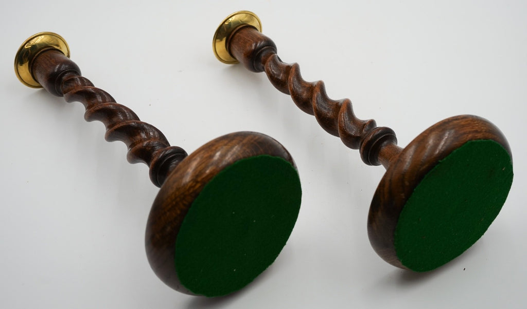 EARLY ViCTORIAN PAIR OF ENGLISH OAK BARLEY TWIST CANDLE STICKS (5)