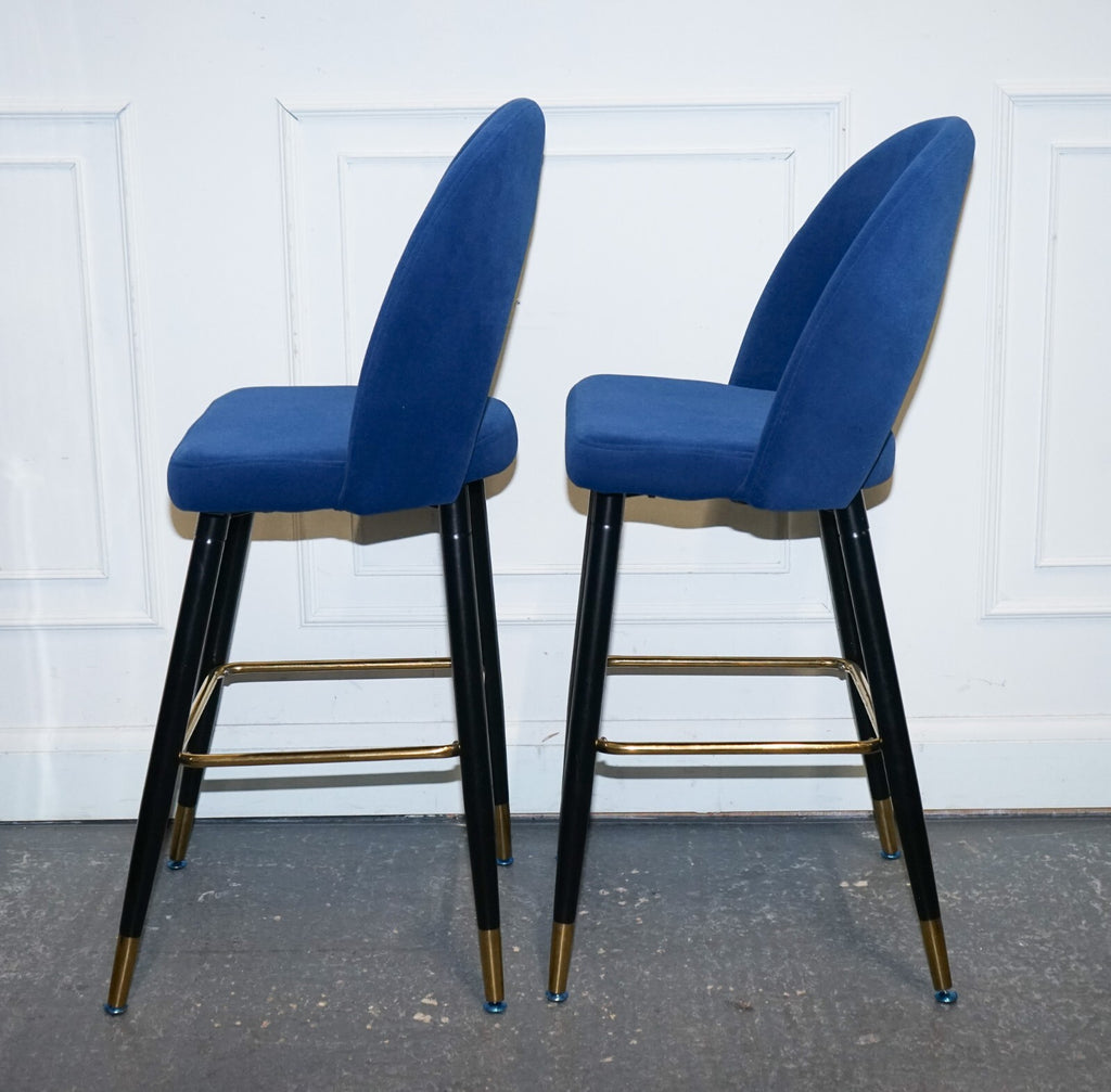 BEAUTIFUL PAIR OF BLUE VELVET BAR CHAIRS WITH GOLD DETAIL ON THE FRAME