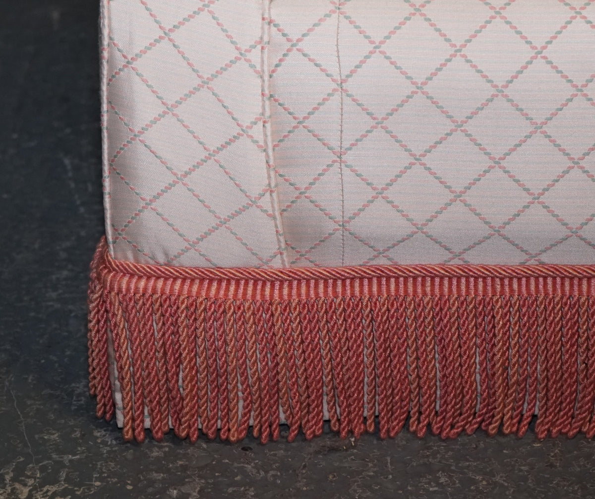TRADITIONAL ENGLISH COUNTRY HOUSE TWO SEATER SOFA BED FEATHER FILLED CUSHIONS