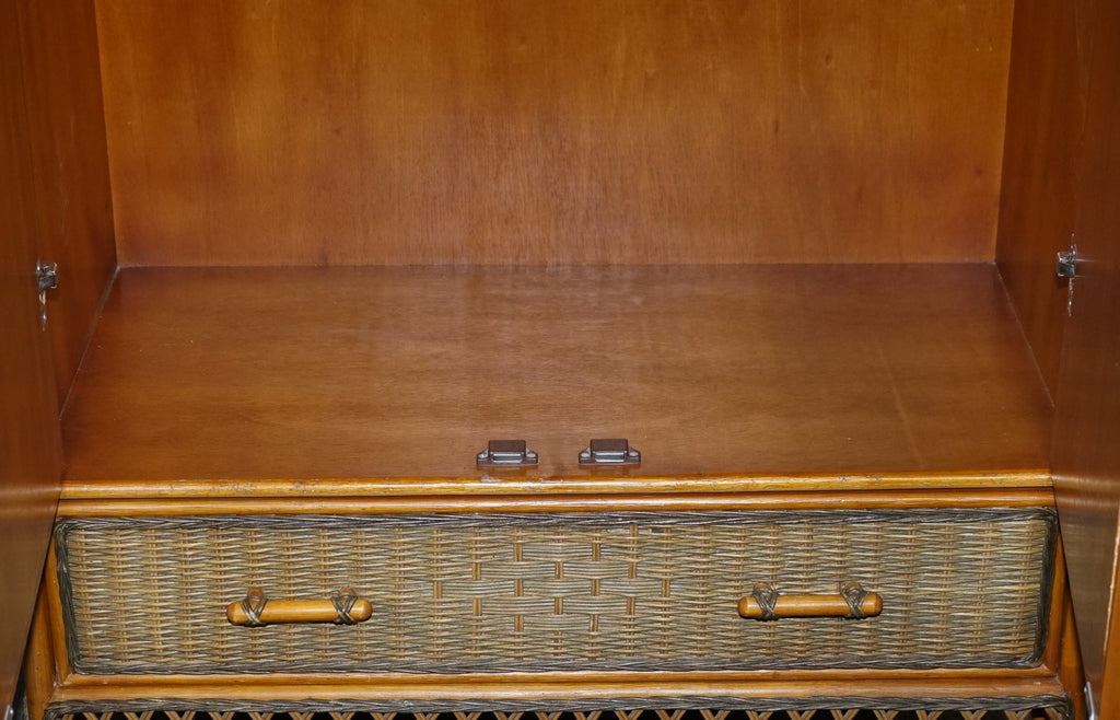 CIRCA 1970'S WOVEN WICKER ARMOIRE WARDROBE WiTH ONE DRAWER (1/2)