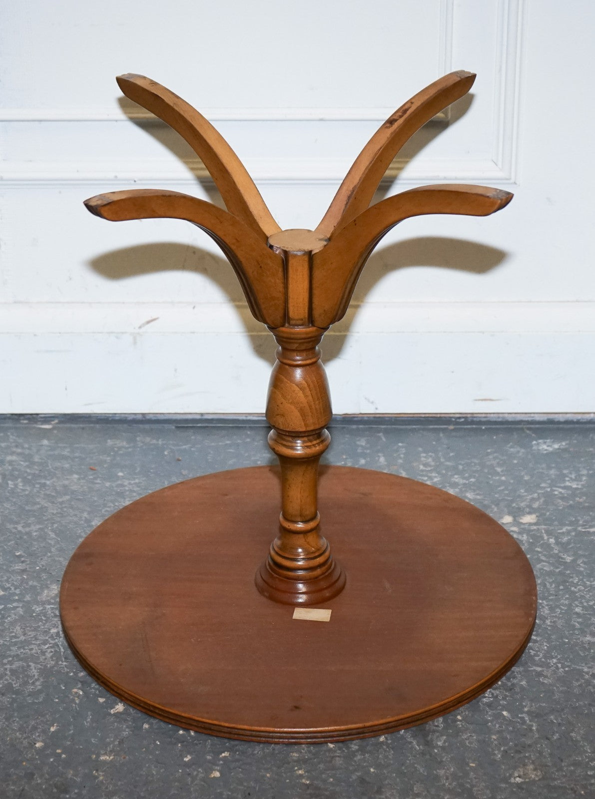VINTAGE YEW WOOD SIDE END WINE LAMP TABLE