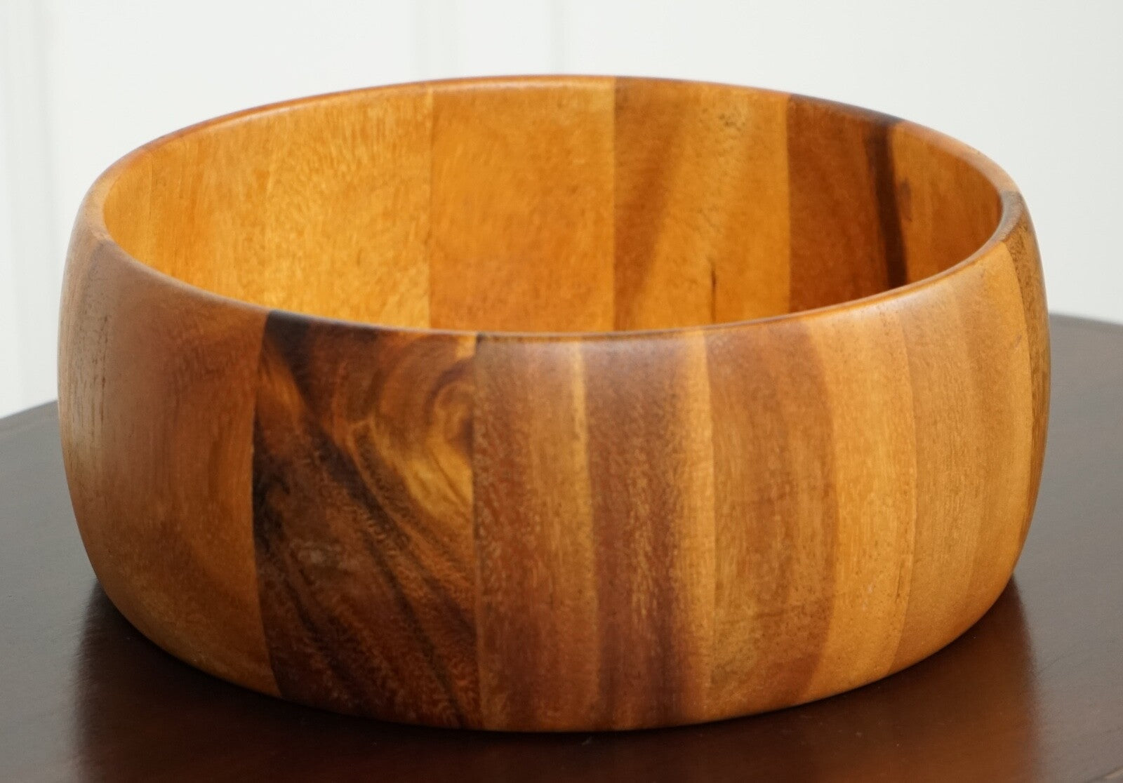 ACACIA CURVE FRUIT OR SALAD BOWL
