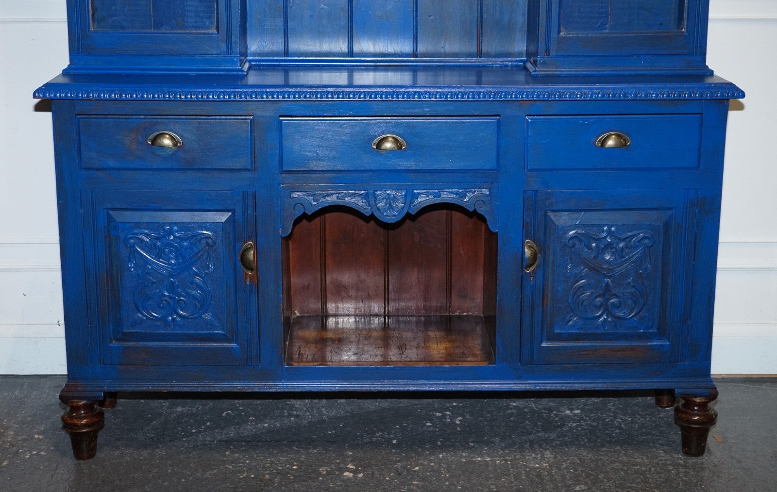 ANTIQUE VICTORIAN VIBRANT BLUE HAND PAINTED KITCHEN CUPBOARD CABINET