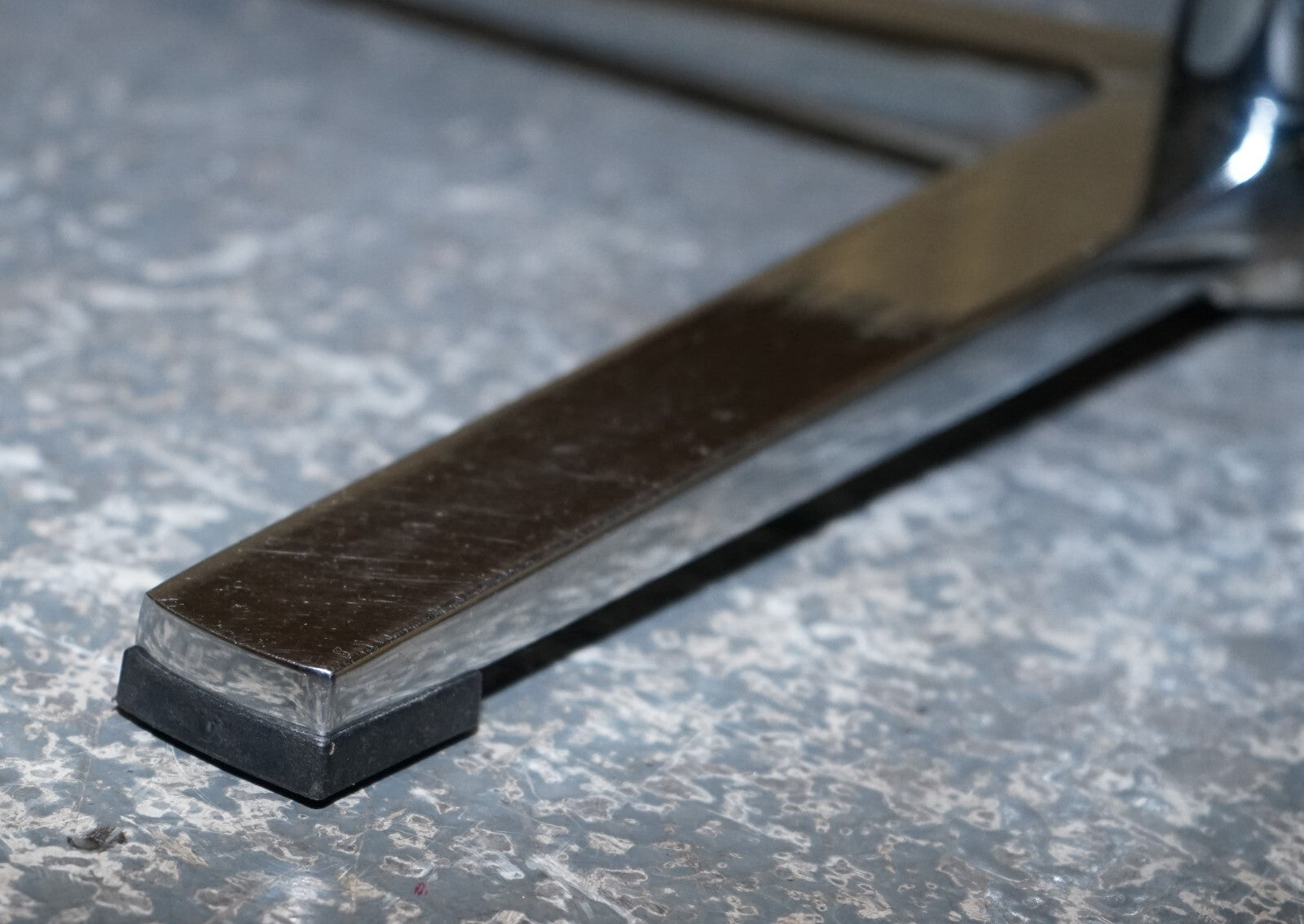 VINTAGE BROWN LEATHER AVIATOR METAL SWIVEL OFFICE CAPTAINS ARMCHAIR